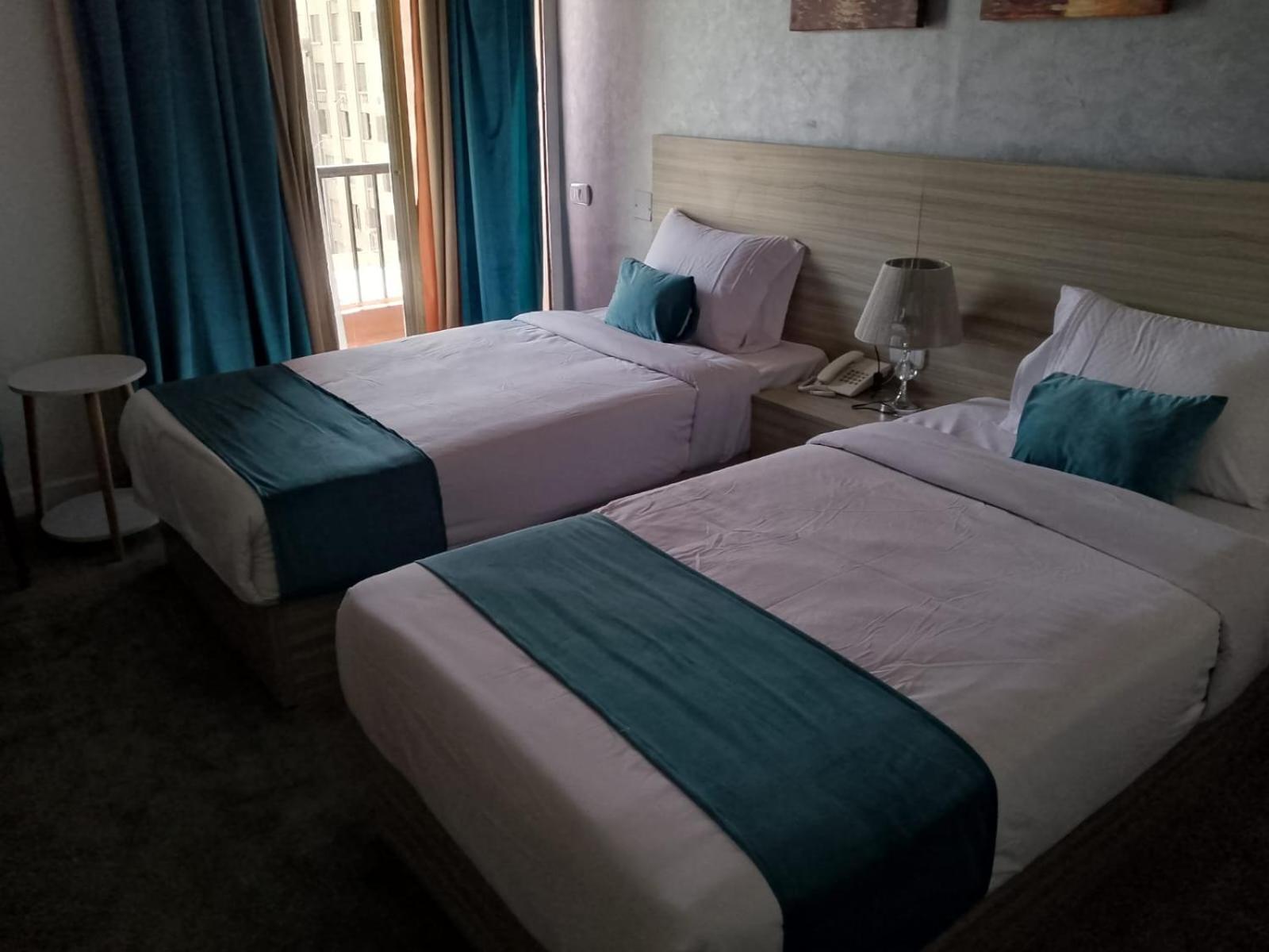Mar Charbel Hotel Cairo Exterior foto
