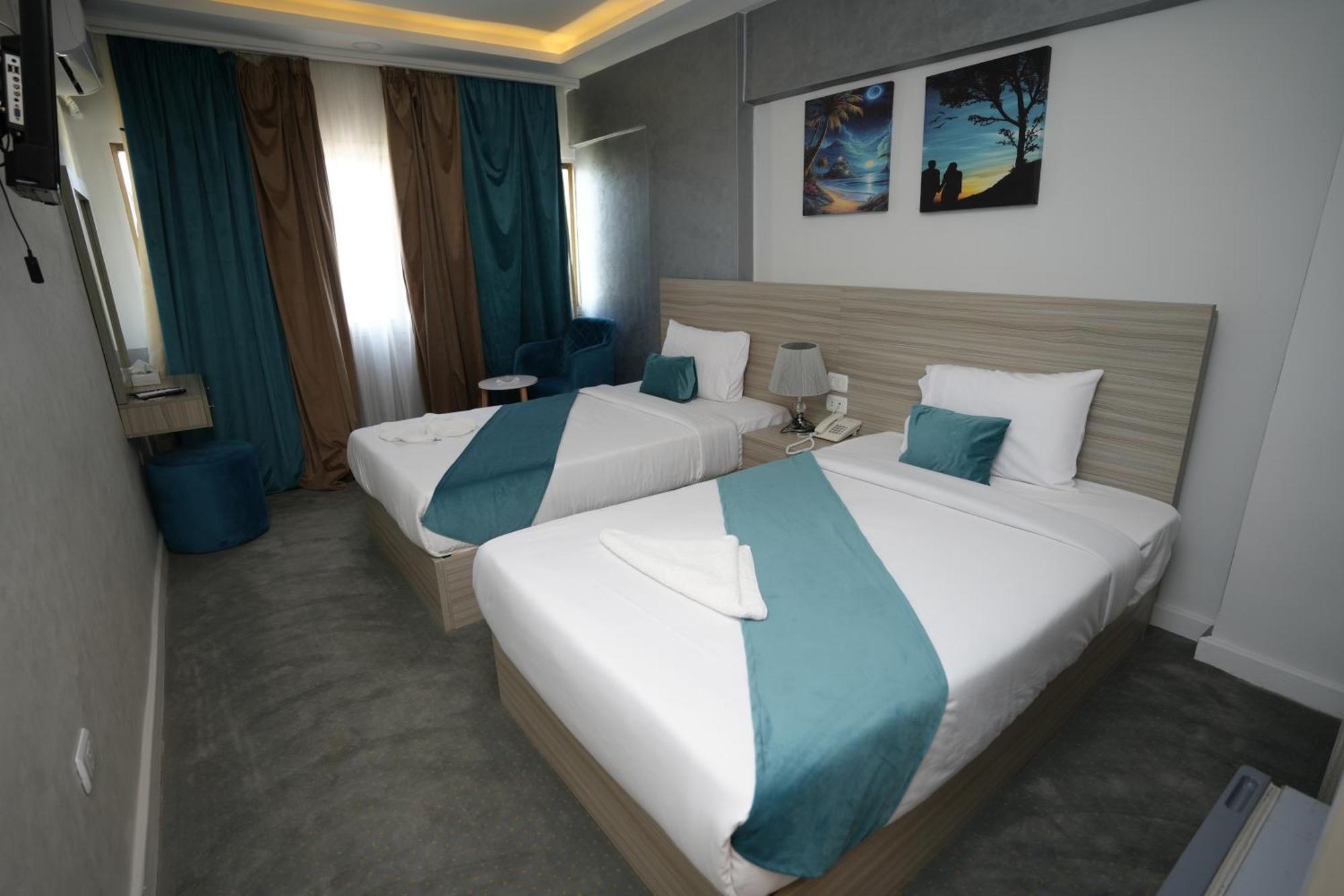 Mar Charbel Hotel Cairo Exterior foto